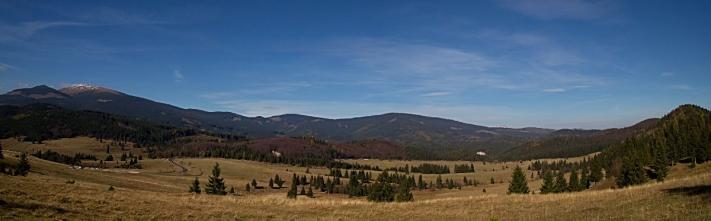 Kráľová hoľa zo sedla Besník